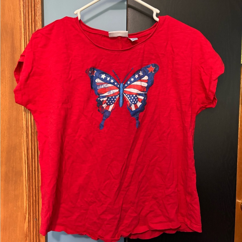 Patriotic Butterfly Women’s Red, White and Blue T-Shirt. Size Petite Large